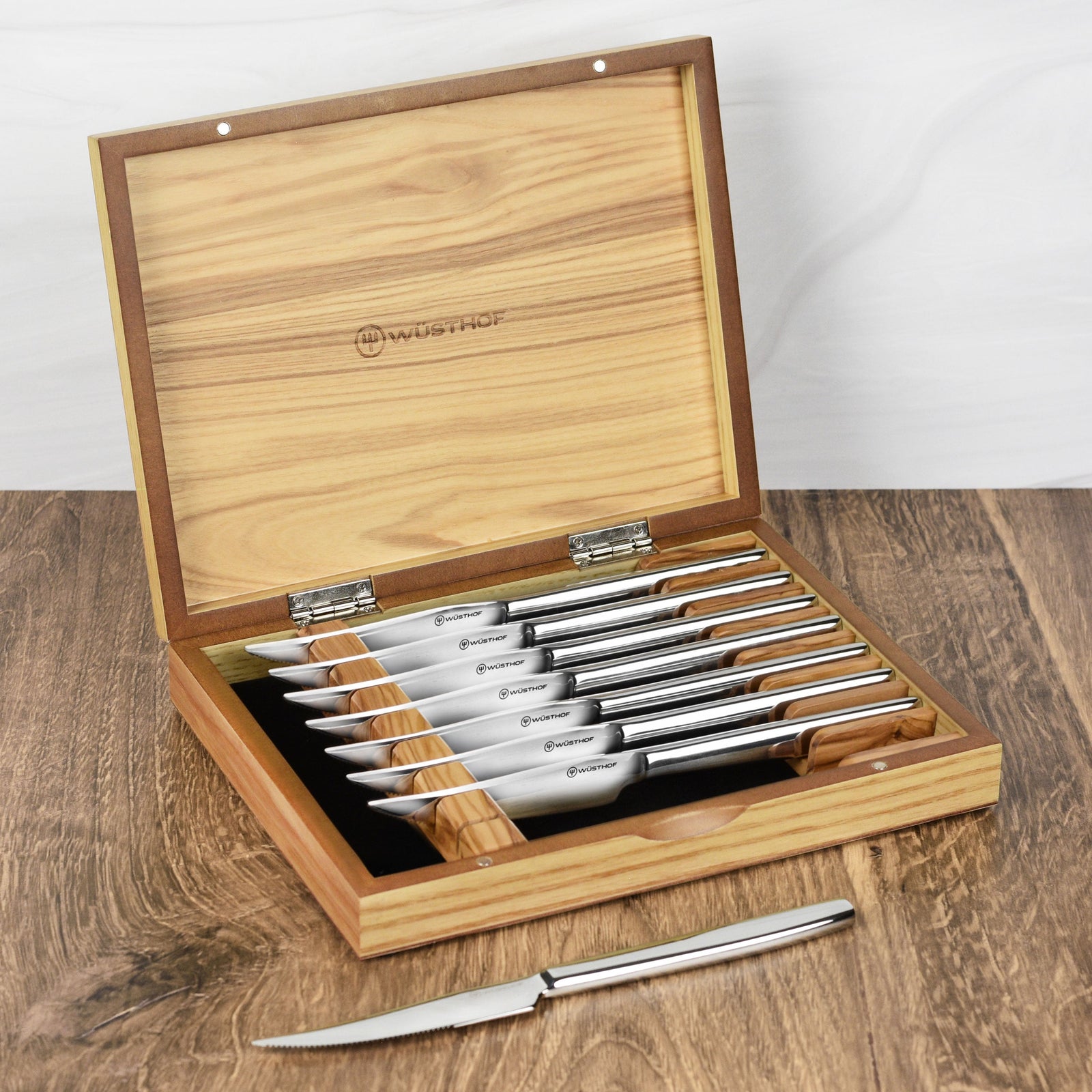 Wusthof Knife Sets Wusthof 8-Piece Stainless Mignon Steak Knife Set