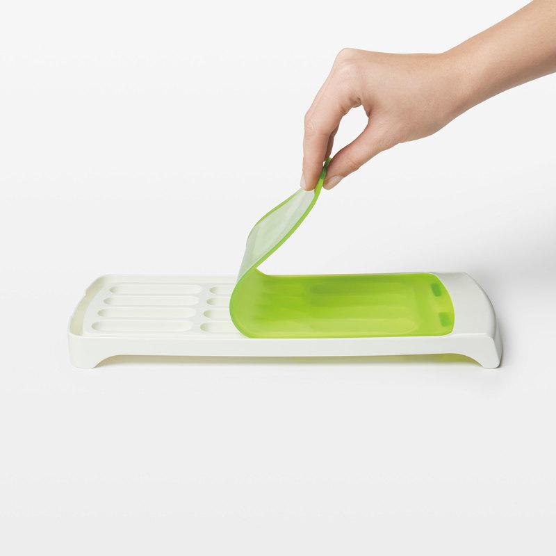 OXO Beverage Storage OXO Good Grips No-Spill Ice Stick Tray