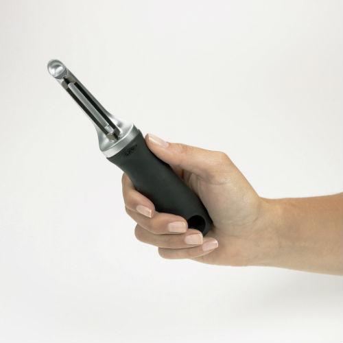 OXO Fruit Gadget OXO Good Grips Pro Swivel Peeler