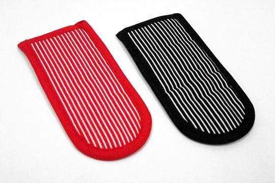 Lodge Cast Iron Cookware Lodge Striped Hot Handles (Set of 2)