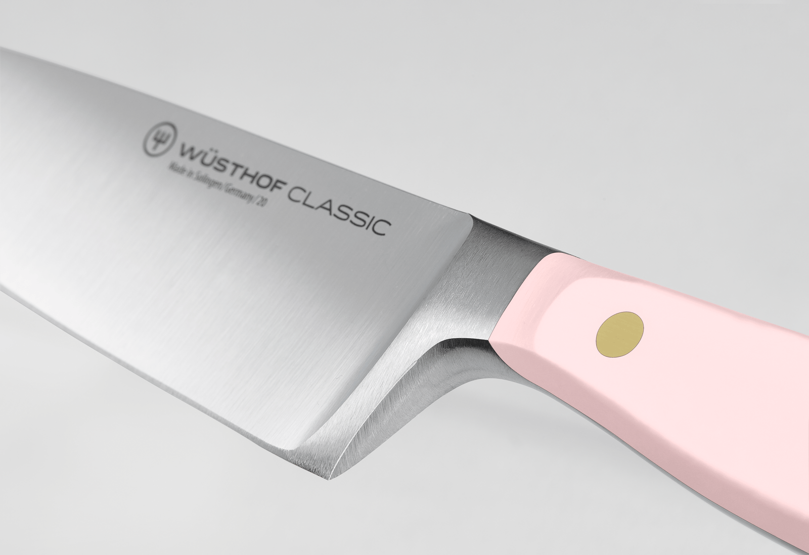 Wusthof Chef's Knives Wusthof Classic 8" Chef's Knife - Pink