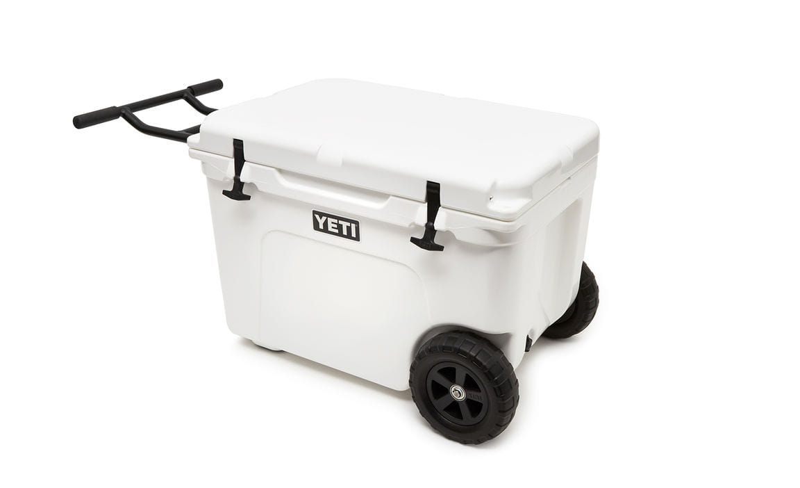 https://readingchina.com/cdn/shop/products/kitchen-company-yeti-tundra-haul-cooler-white-888830043066-28677123113120_1200x.jpg?v=1626104288