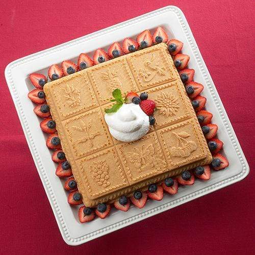 Nordic Ware Molds & Specialty Bakeware Nordic Ware English Shortbread Pan