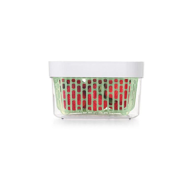 OXO Refrigerator & Wet Food Storage OXO Good Grips 1.6 qt. GreenSaver Produce Keeper