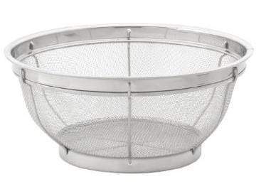 Kitchen & Company Strainer Colander 11.5in Mesh