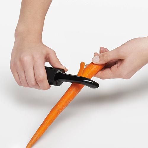 OXO Vegetable Gadgets OXO Good Grips Swivel Peeler